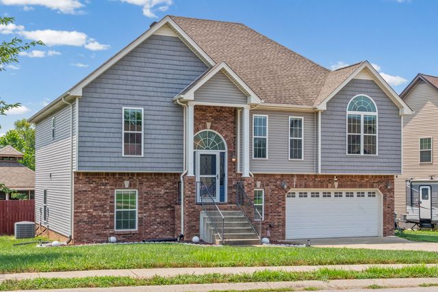 1764 Autumnwood Blvd, Clarksville, TN 37042