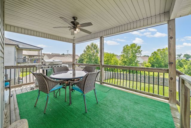 1764 Autumnwood Blvd, Clarksville, TN 37042