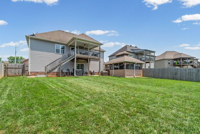 1764 Autumnwood Blvd, Clarksville, TN 37042