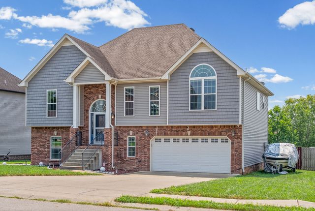 1764 Autumnwood Blvd, Clarksville, TN 37042