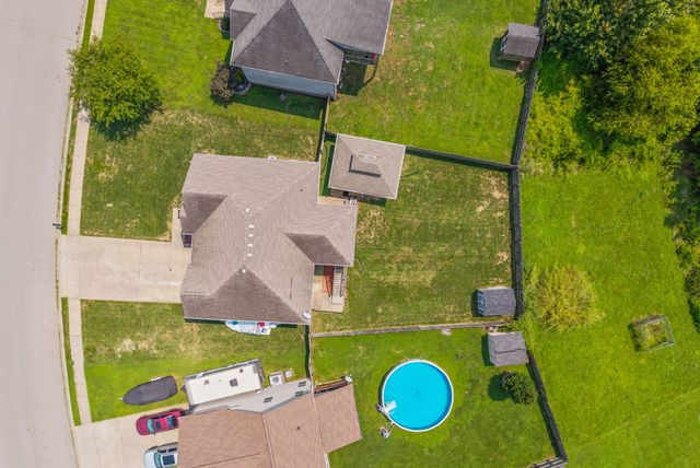 1764 Autumnwood Blvd, Clarksville, TN 37042