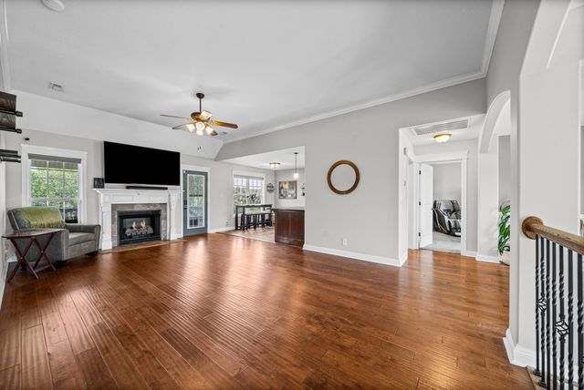 1764 Autumnwood Blvd, Clarksville, TN 37042