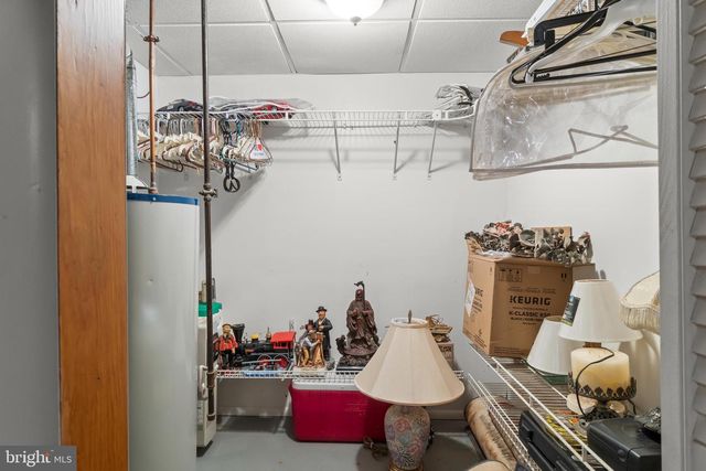 78 WALNUT ST, Mount Holly, NJ 08060