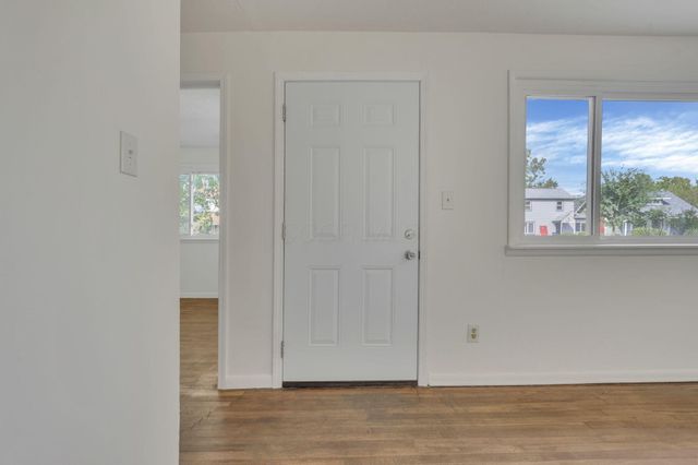 2360 Pontiac Street, Columbus, OH 43211