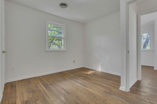 2360 Pontiac Street, Columbus, OH 43211