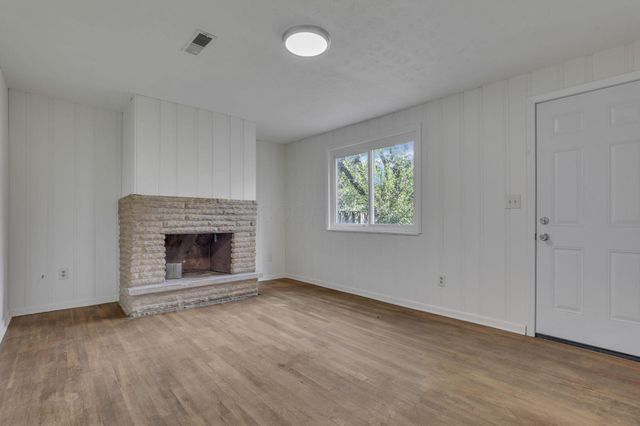 2360 Pontiac Street, Columbus, OH 43211