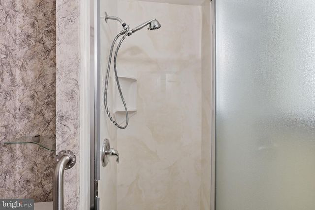 403 BYRON RD, Warminster, PA 18974