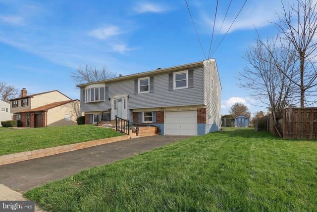 403 BYRON RD, Warminster, PA 18974