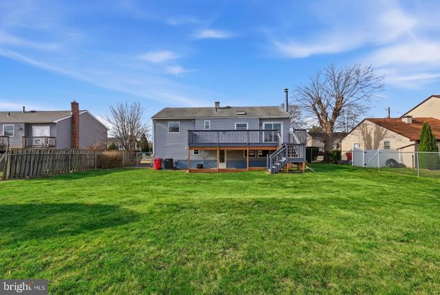 403 BYRON RD, Warminster, PA 18974