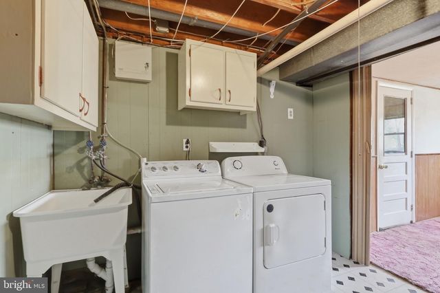 403 BYRON RD, Warminster, PA 18974