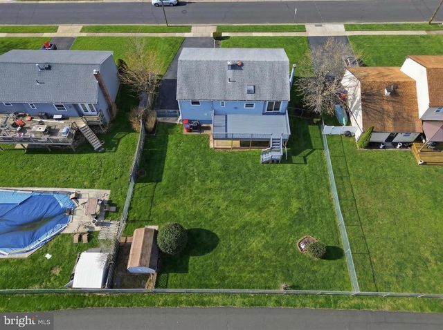 403 BYRON RD, Warminster, PA 18974