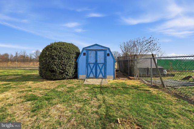 403 BYRON RD, Warminster, PA 18974