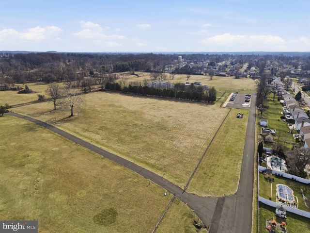 403 BYRON RD, Warminster, PA 18974