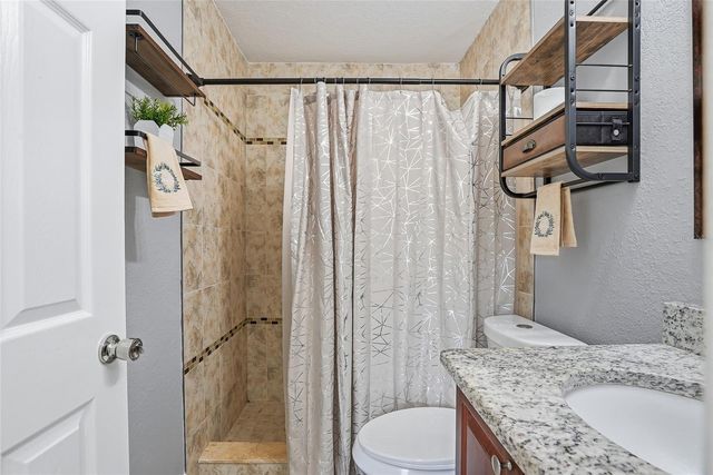 6712 RIVER ROAD, Tampa, FL 33615