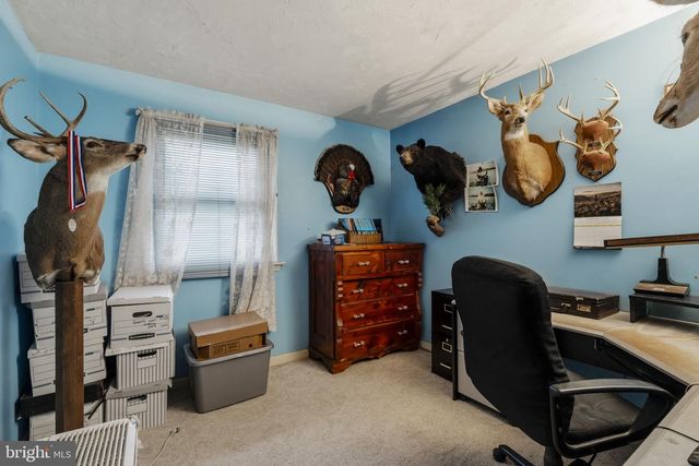 176 BUTTER RD, Leola, PA 17540
