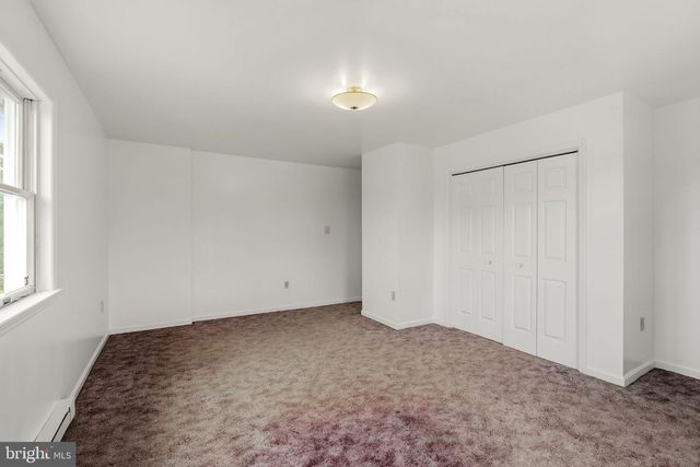 176 BUTTER RD, Leola, PA 17540