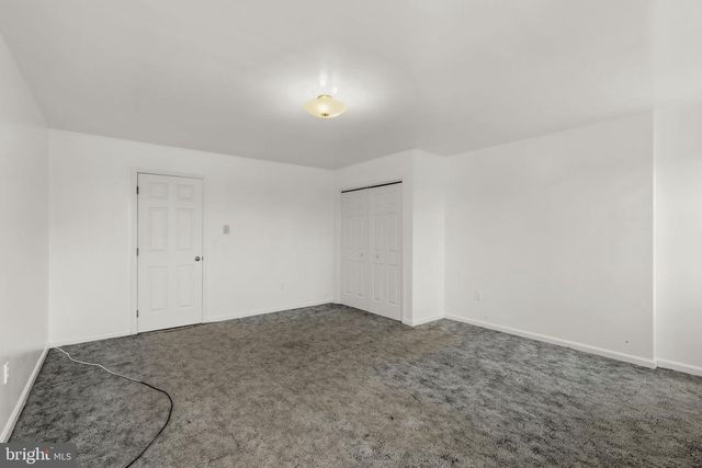 176 BUTTER RD, Leola, PA 17540