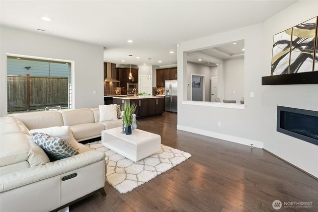 16 176th Place SW, Bothell, WA 98012