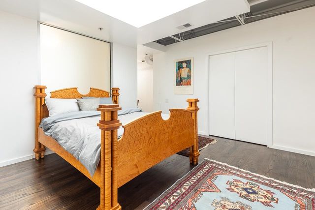 415 S Front St Apt 105, Memphis, TN 38103