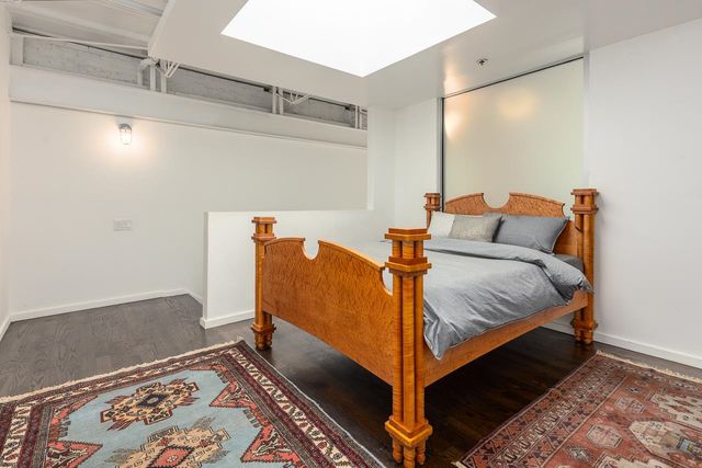 415 S Front St Apt 105, Memphis, TN 38103