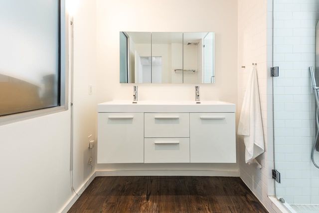 415 S Front St Apt 105, Memphis, TN 38103