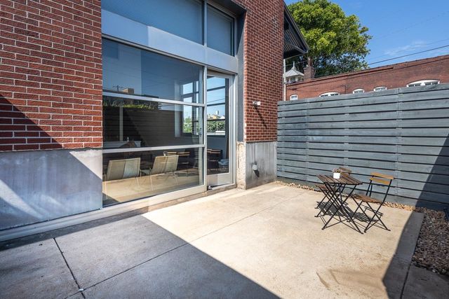 415 S Front St Apt 105, Memphis, TN 38103