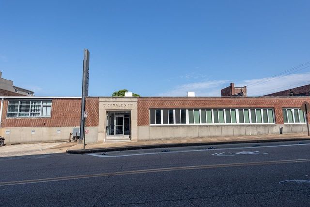 415 S Front St Apt 105, Memphis, TN 38103