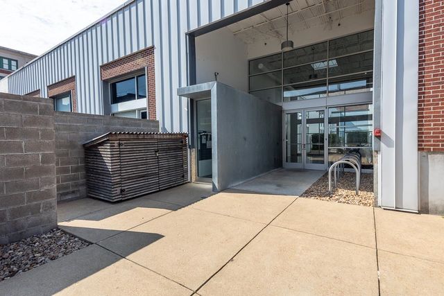 415 S Front St Apt 105, Memphis, TN 38103