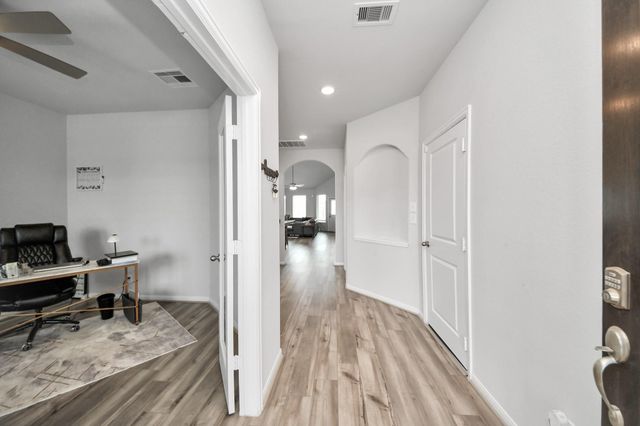 19014 Blossoming Buttercup Drive, Tomball, TX 77377
