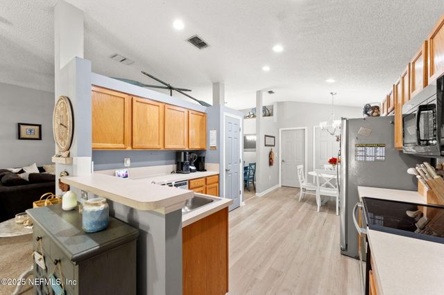 1407 HEATHER GLEN Lane, Middleburg, FL 32068