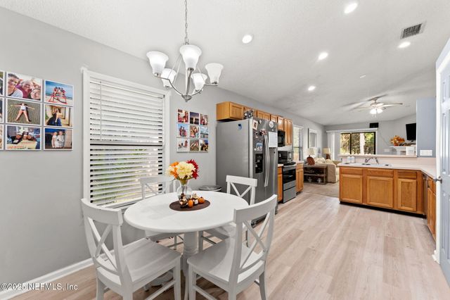 1407 HEATHER GLEN Lane, Middleburg, FL 32068