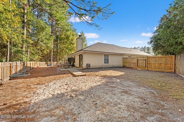 1407 HEATHER GLEN Lane, Middleburg, FL 32068
