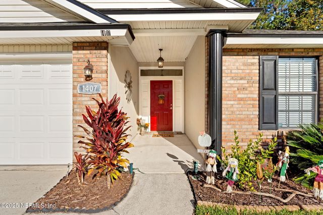 1407 HEATHER GLEN Lane, Middleburg, FL 32068