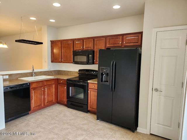 6694 ARCHING BRANCH Circle, Jacksonville, FL 32258