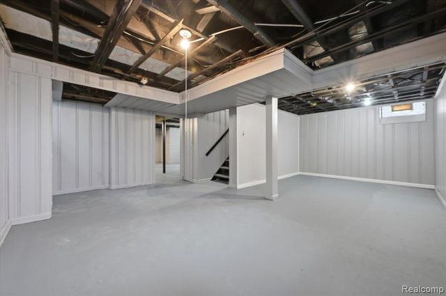 17595 Mendota Street, Detroit, MI 48221