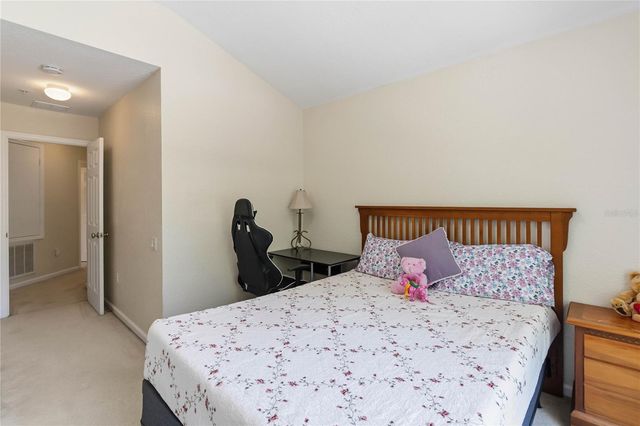 3401 SHALLOT DRIVE 102, Orlando, FL 32835