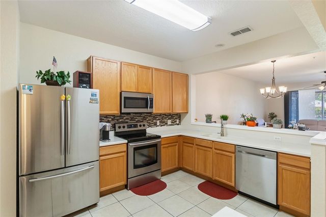 3401 SHALLOT DRIVE 102, Orlando, FL 32835