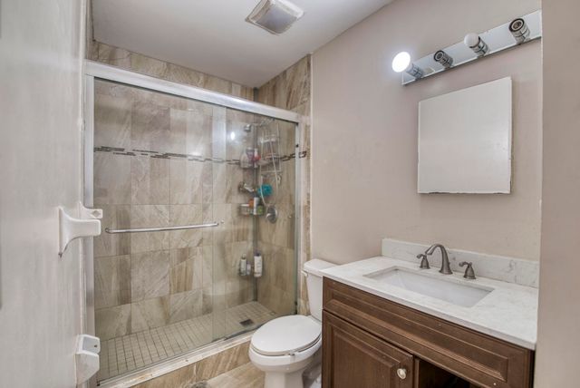 4125 NW 88th Avenue 202, Coral Springs, FL 33065
