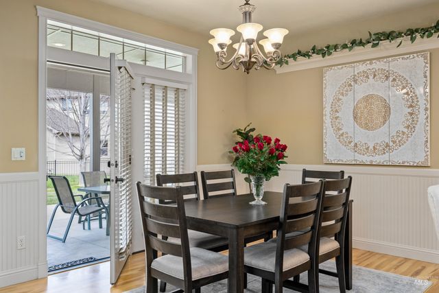 647 W Water Grove Drive, Eagle, ID 83616