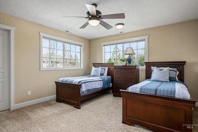 647 W Water Grove Drive, Eagle, ID 83616