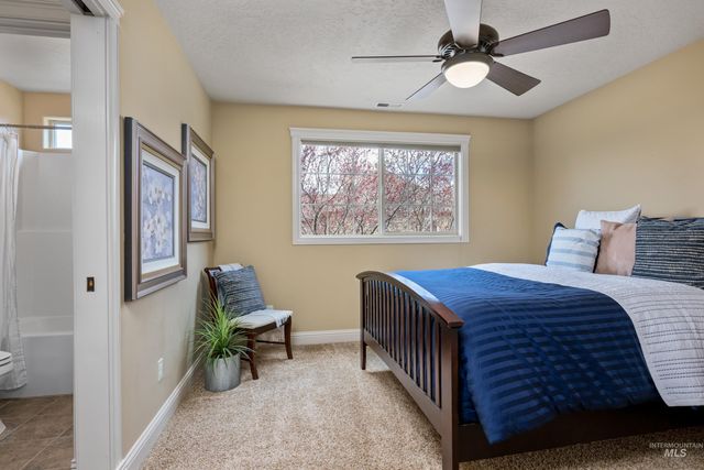 647 W Water Grove Drive, Eagle, ID 83616