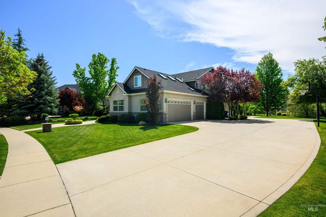 647 W Water Grove Drive, Eagle, ID 83616