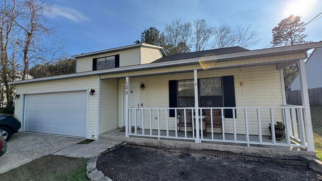 120 Palmetto Drive, Crestview, FL 32539