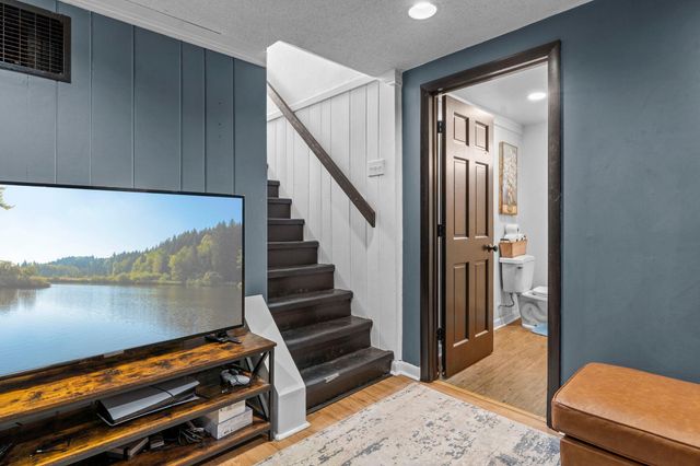 646 16th Avenue N, South Saint Paul, MN 55075