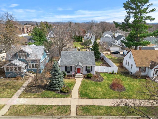 646 16th Avenue N, South Saint Paul, MN 55075