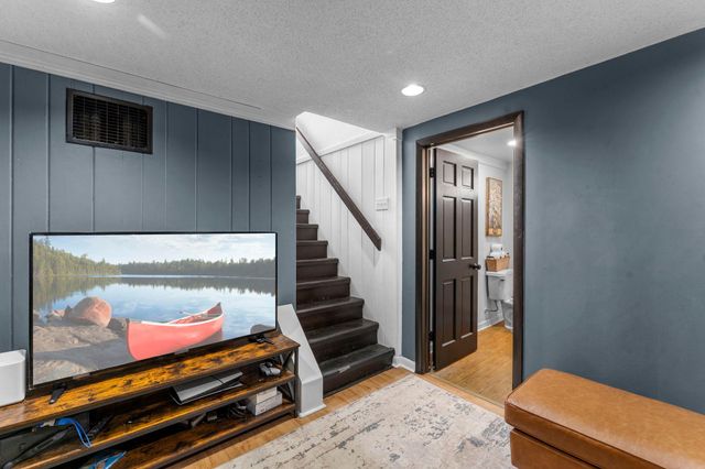 646 16th Avenue N, South Saint Paul, MN 55075