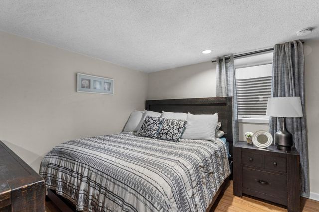 646 16th Avenue N, South Saint Paul, MN 55075