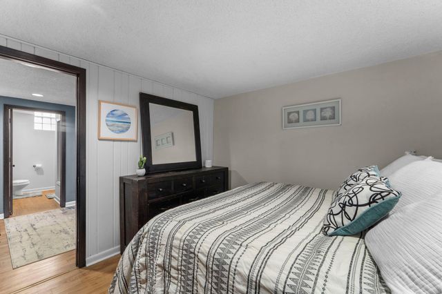 646 16th Avenue N, South Saint Paul, MN 55075