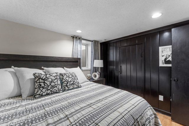 646 16th Avenue N, South Saint Paul, MN 55075