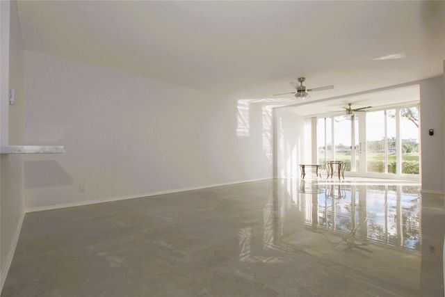 3100 N Course Lane 103, Pompano Beach, FL 33069